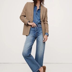 Gorgeous NWOT BR Slim Italian Suit Blazer Jacket & Pant - sold out online